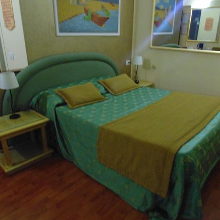 Relais Dante E Beatrice Bed & Breakfast Florence Bilik gambar